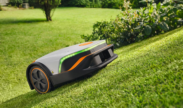 Jaki robot koszący do 1500 m²?